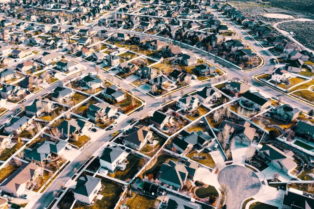 Image of single-family homes in the suburbs is shown.